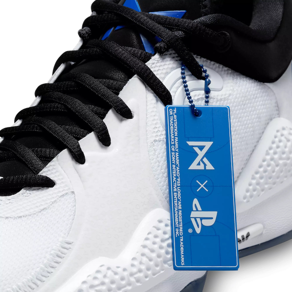 Спортивный бренд Nike подал в суд на рэпера Lil Nas X