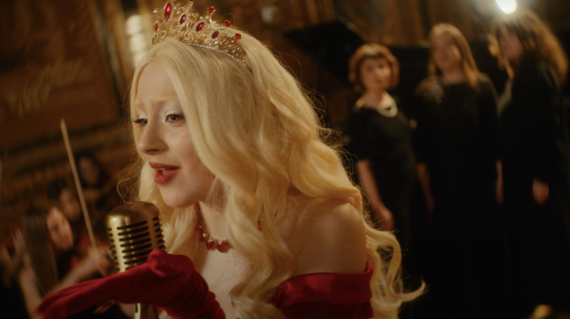 Мэйби Бэйби с оркестром