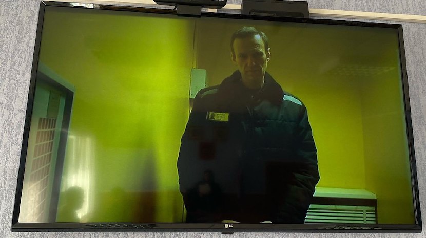 Алексей Навальный зачитал трек Моргенштерна в суде