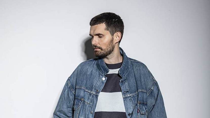 Noize MC выложил студийную версию песни "Кооператив "Лебединое озеро"